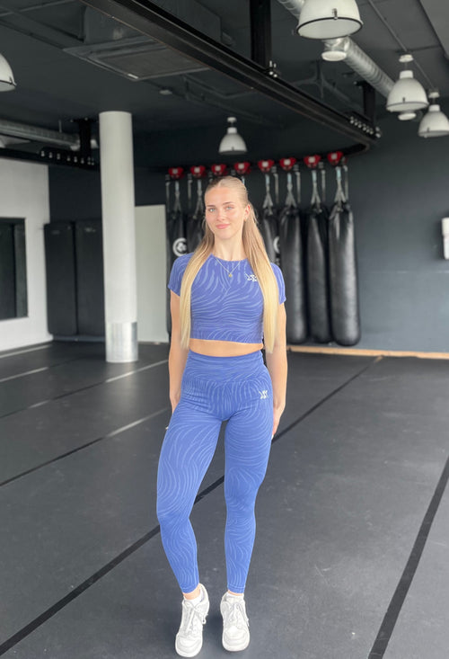 Animal blue top