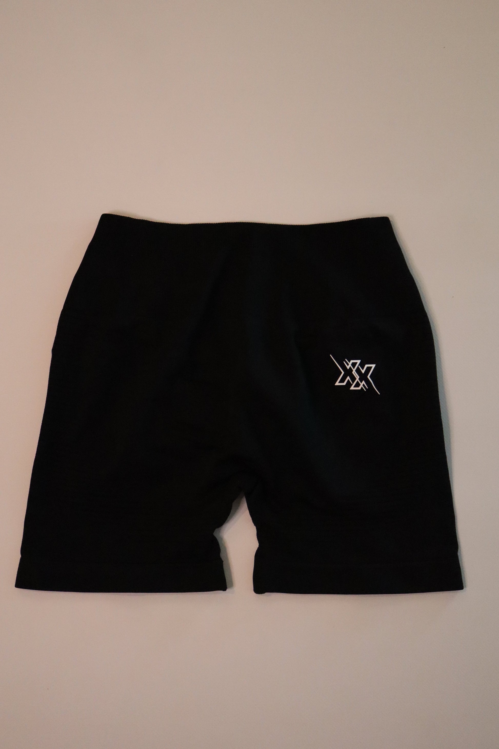 Rose Short Onyx Black